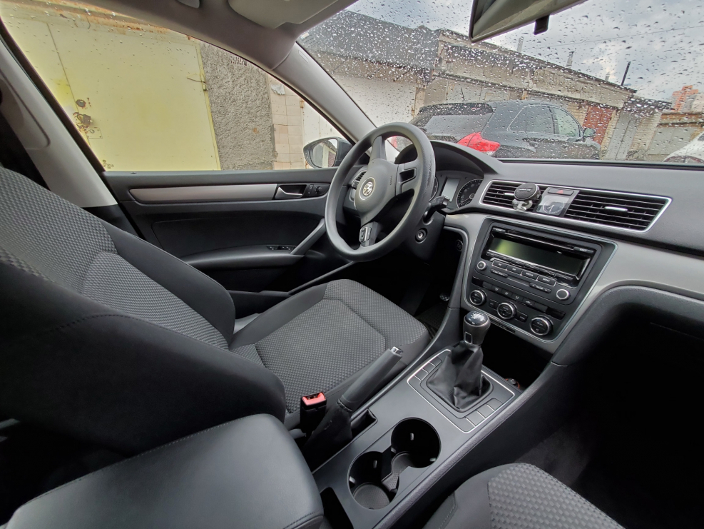 Volkswagen Passat b8 салон