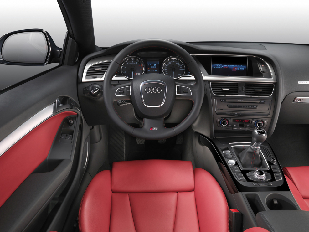 Audi s5 4.2 FSI quattro MT (03.2007 - 09.2011)