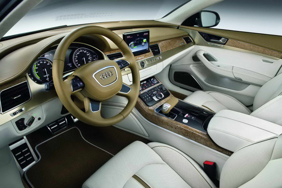 Audi a8 2011
