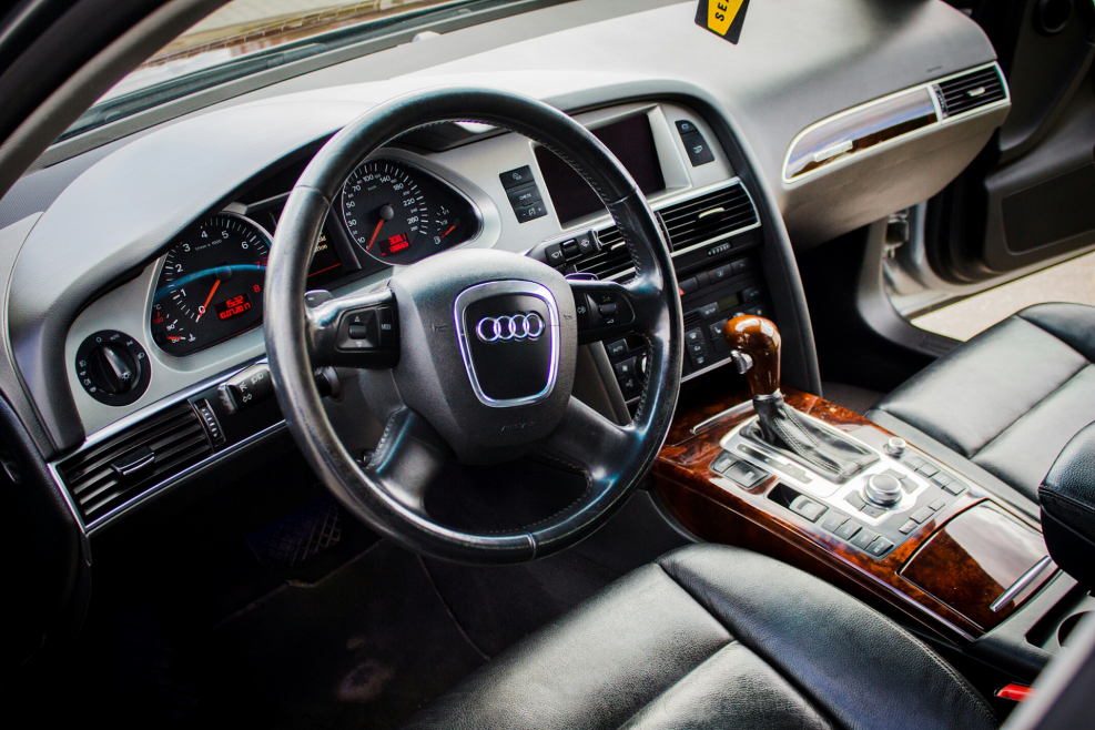 Audi a6 c6 салон