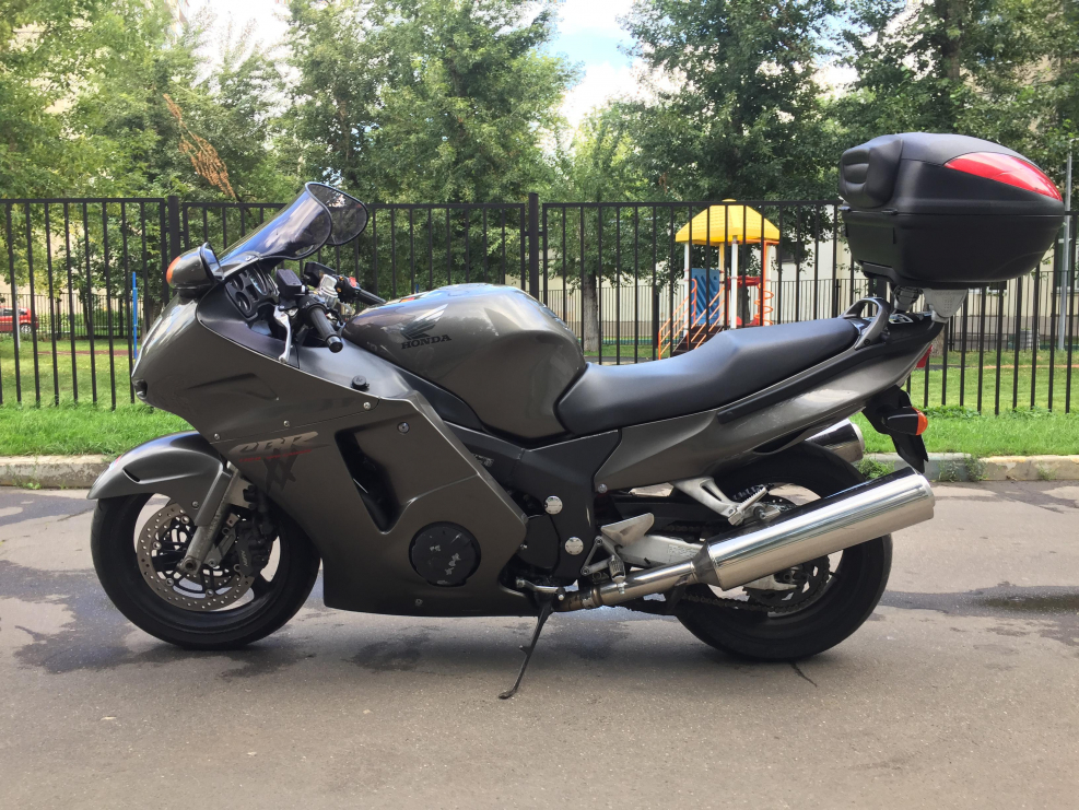 Honda CBR 1100 super Blackbird