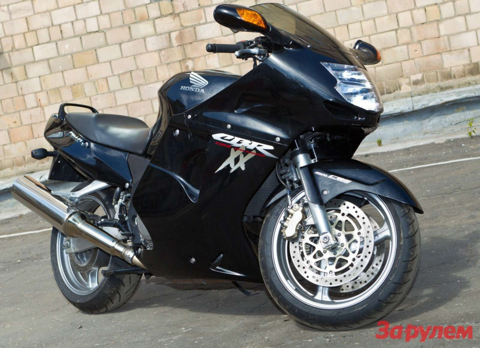 Хонда СБР 1100