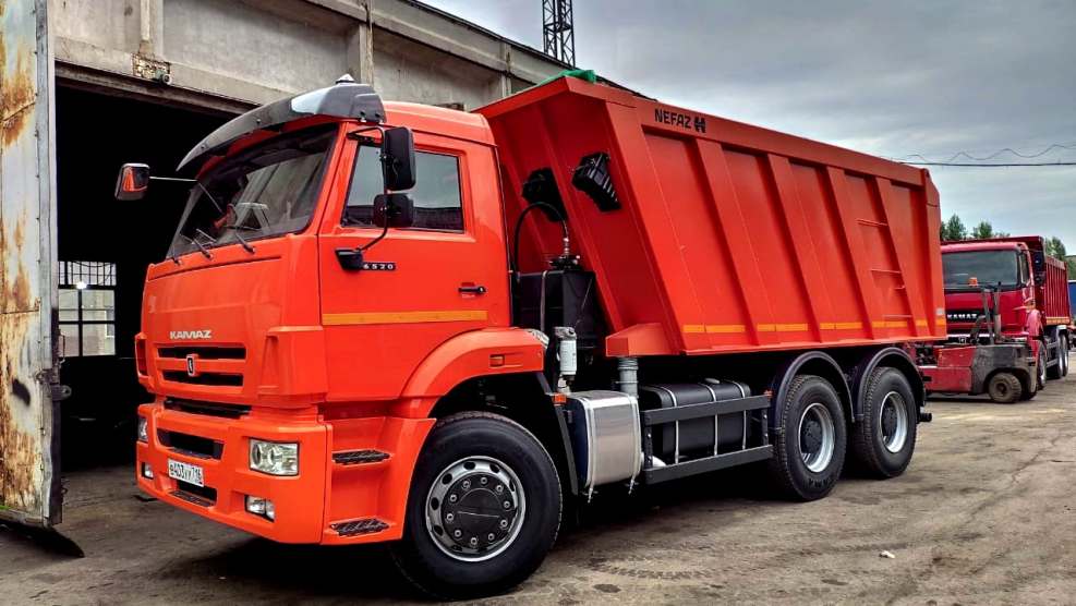 КАМАЗ самосвал KAMAZ-6520