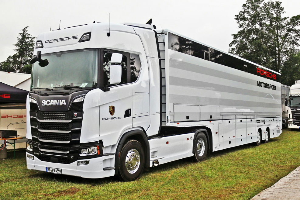 Scania r600