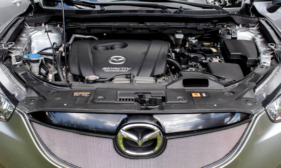 Mazda CX 5 подкапотное пространство