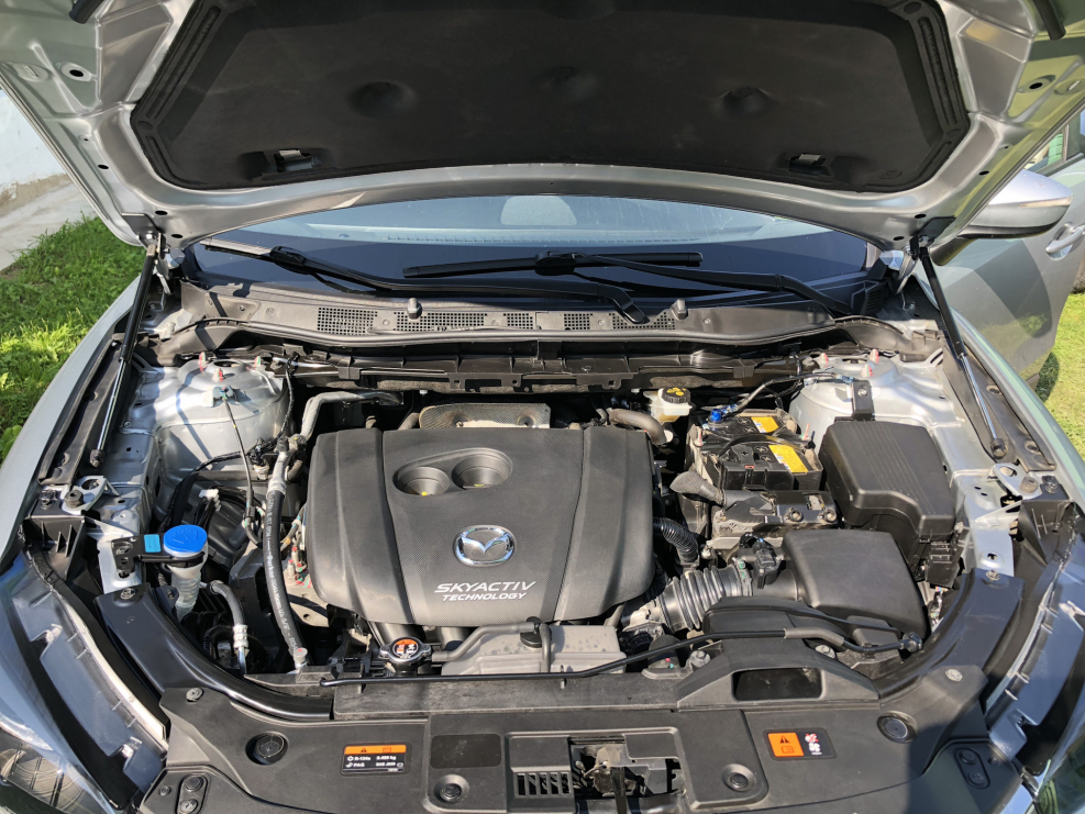 Mazda CX-5 подкапотное