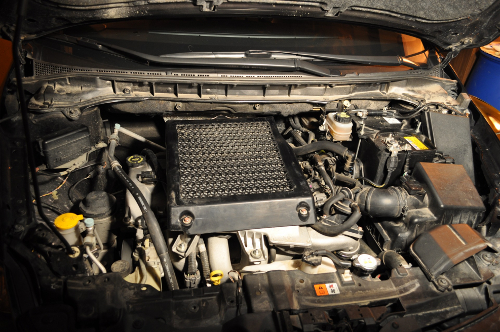 Подкапотное Mazda cx7