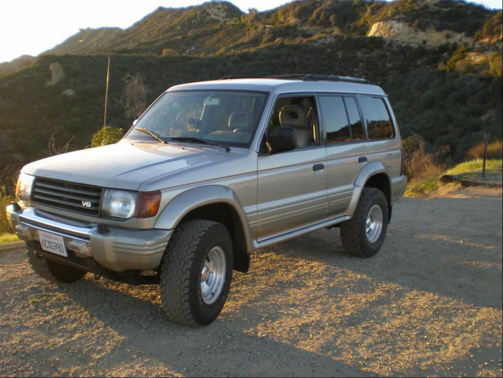 Mitsubishi Montero 1997