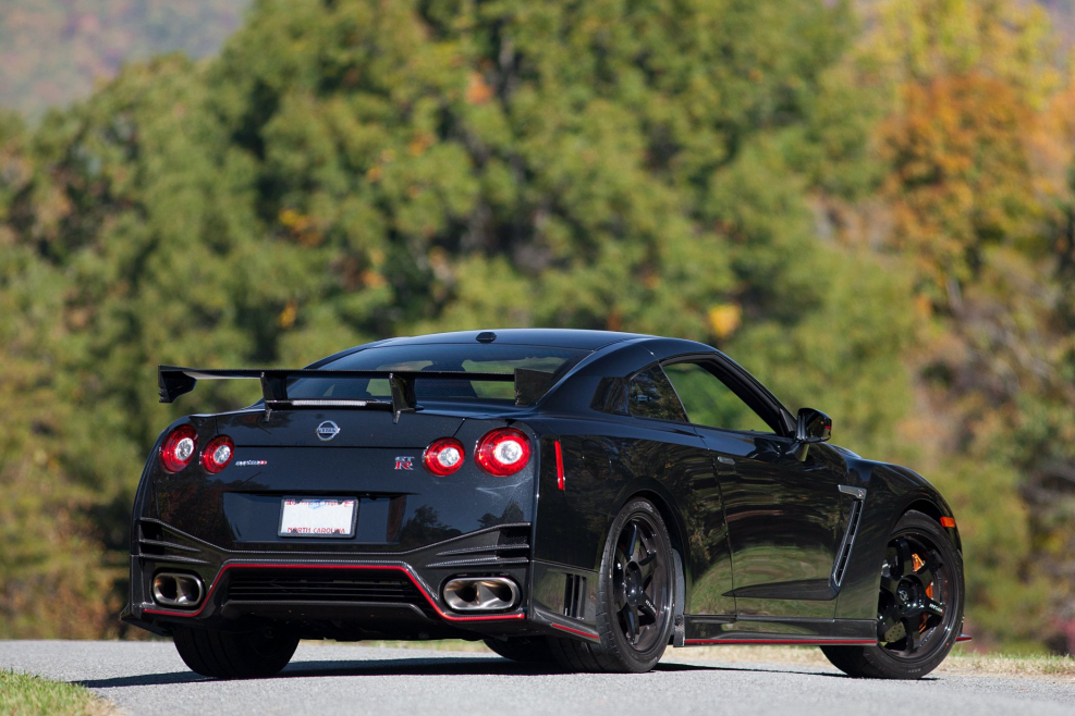 Nissan gt-r r35 Nismo