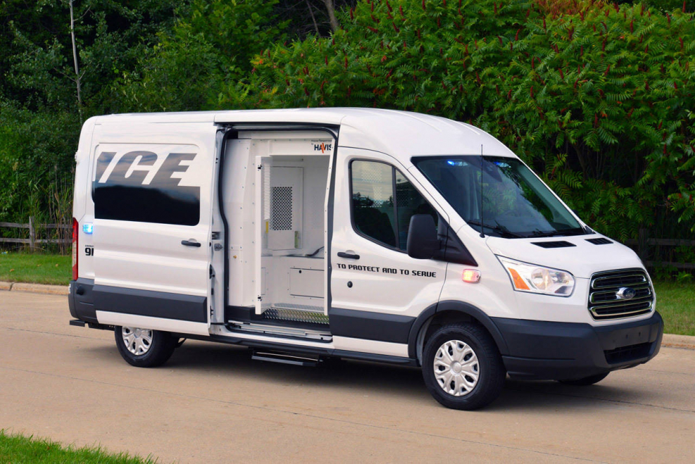 Ford Transit фургон
