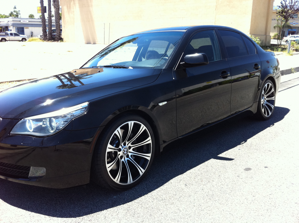 БМВ 535i салон