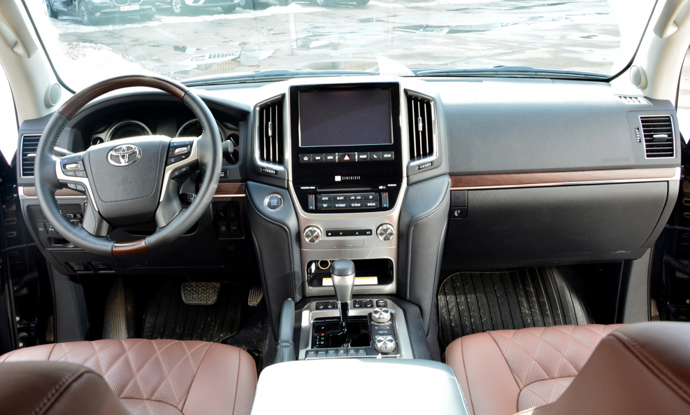 Land Cruiser Prado 200 салон