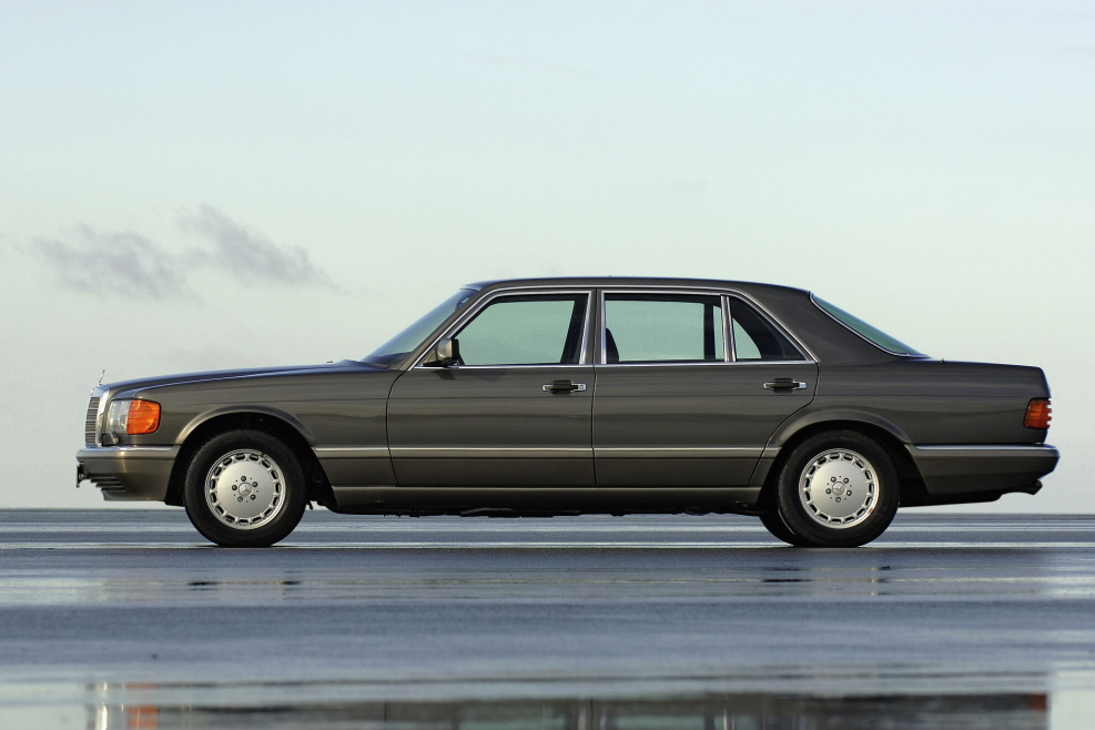 Mercedes Benz w126 560