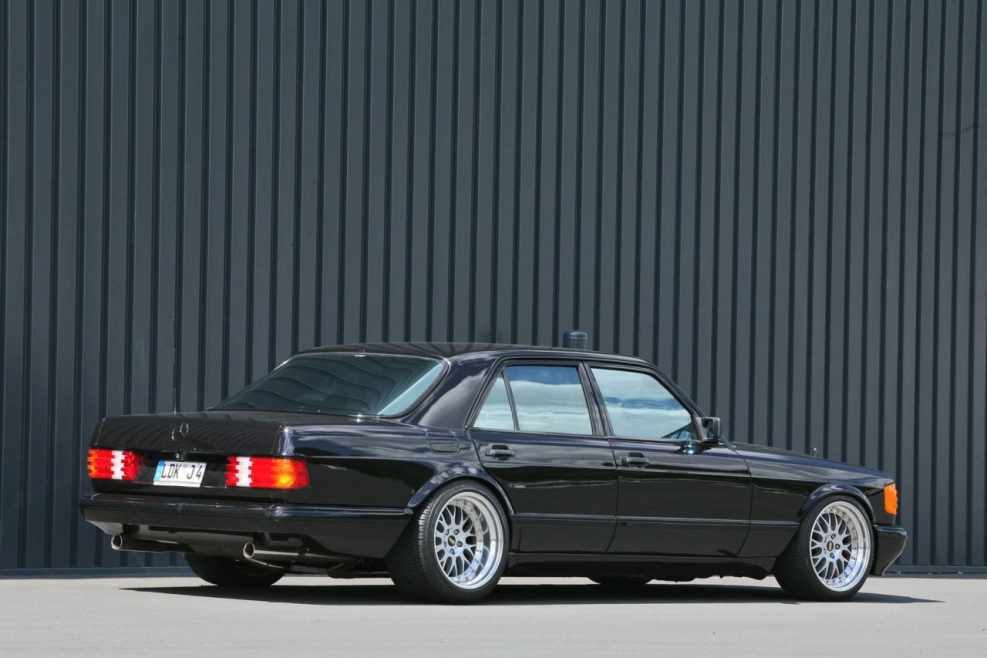 Mercedes-Benz w126 560 sel