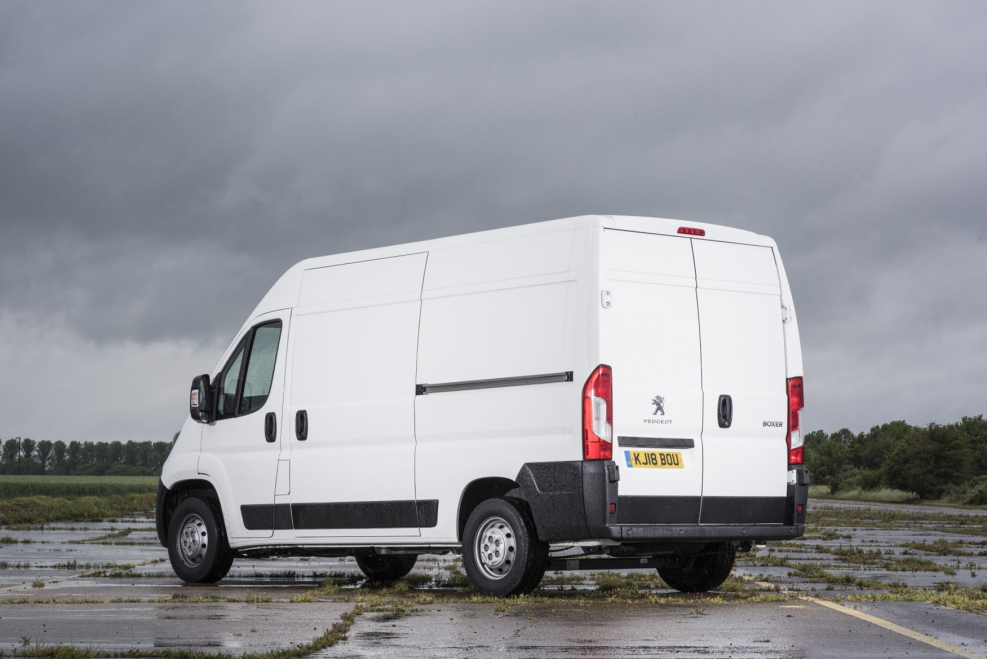 Фургон Peugeot Boxer 250