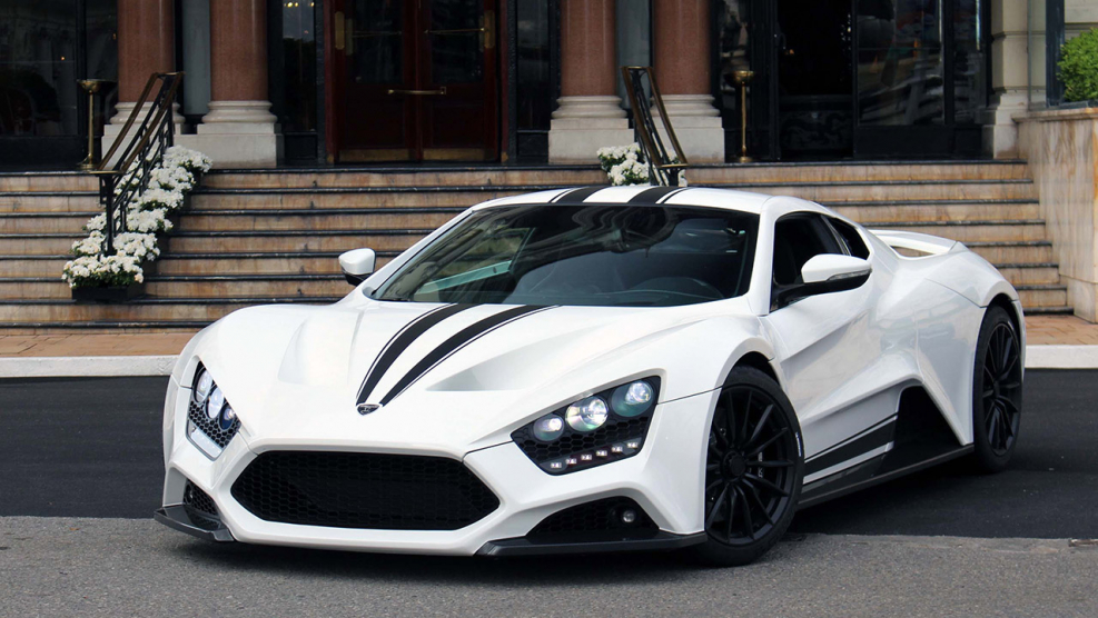 Машина Zenvo st1