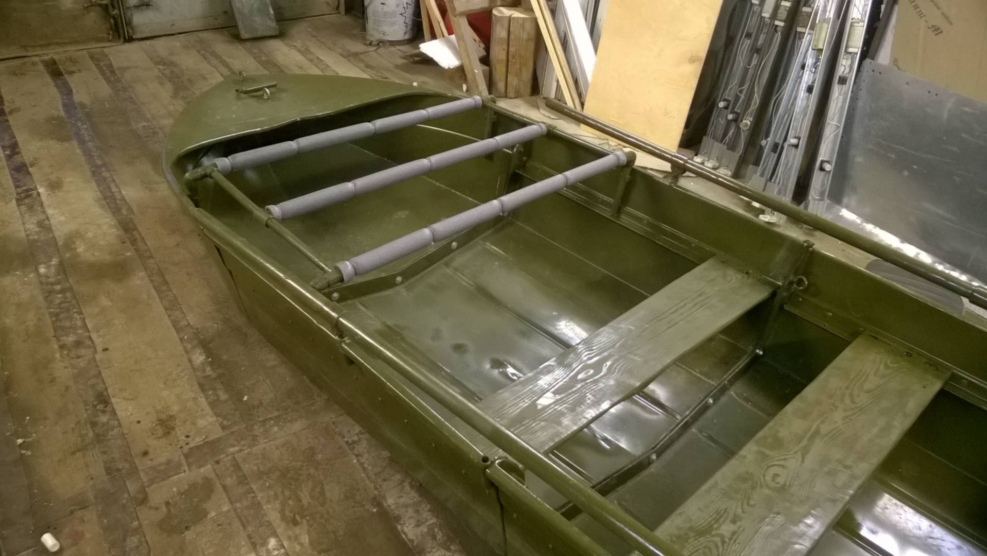 Лодка Барс 400
