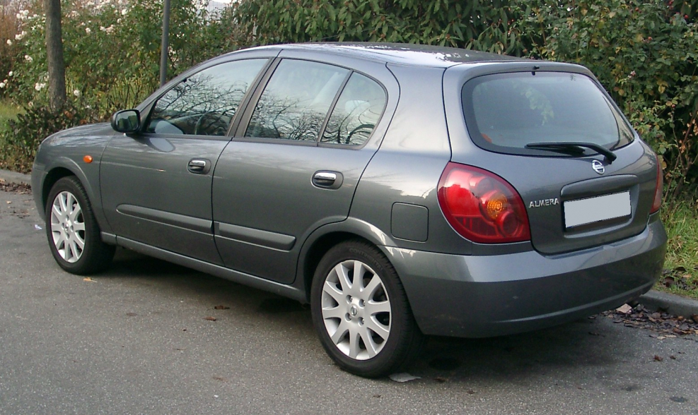 Nissan Almera II (n16)