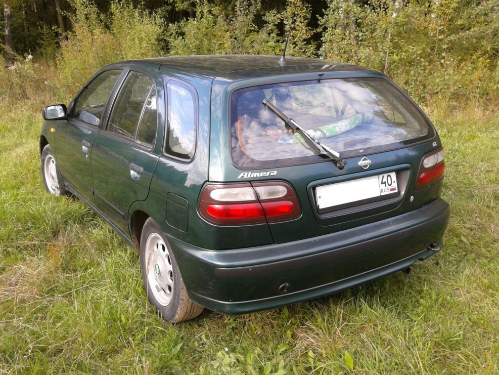 Nissan Almera n16 хэтчбек 5