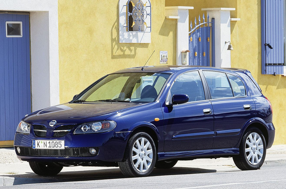 Nissan Almera n16 2000-2006 хэтчбек