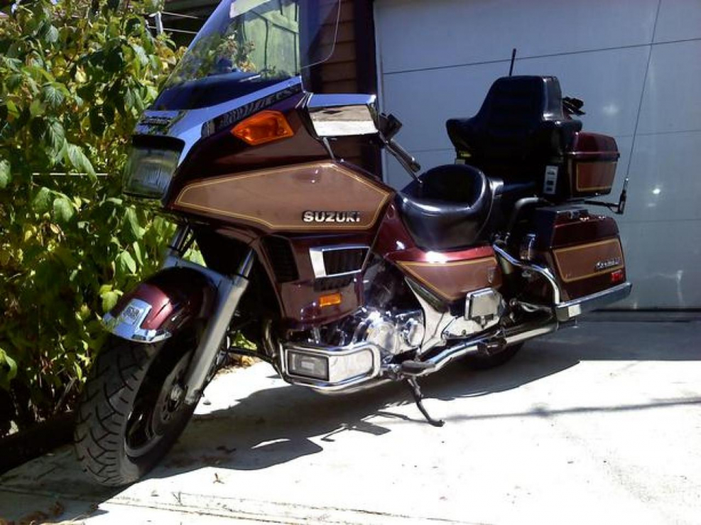 Suzuki Cavalcade gv1400