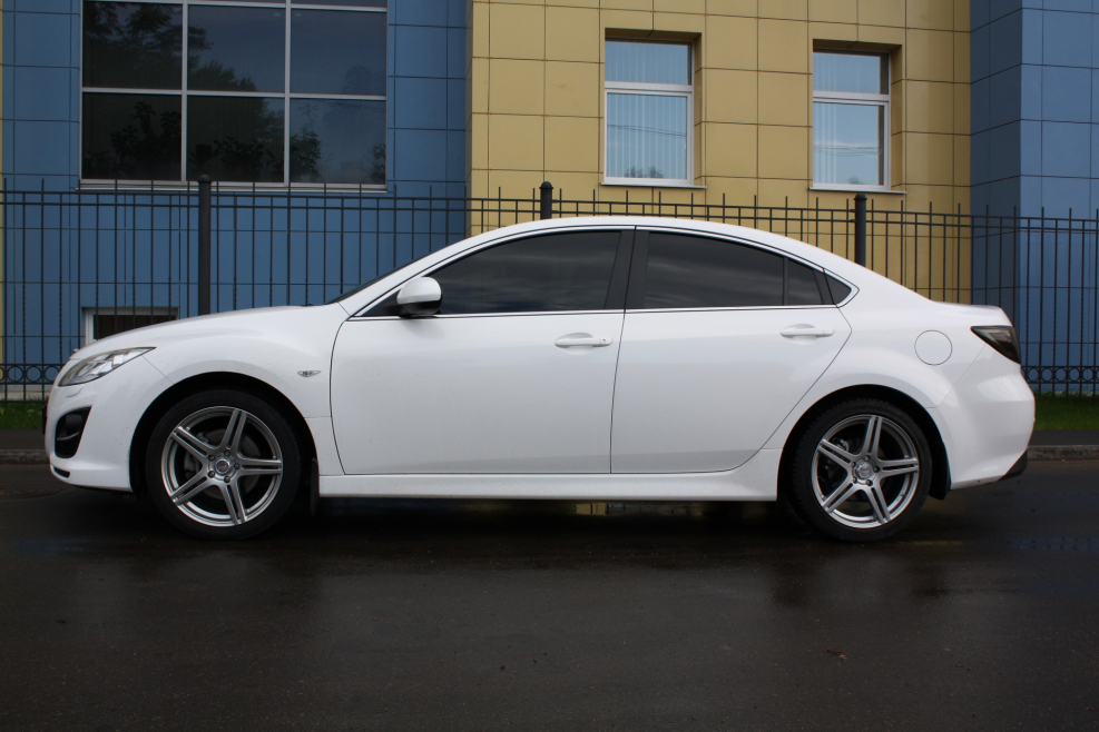 Mazda 6 r18