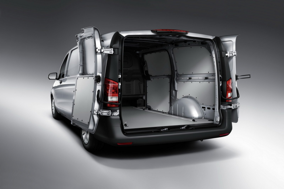Mercedes Benz Vito van 2015