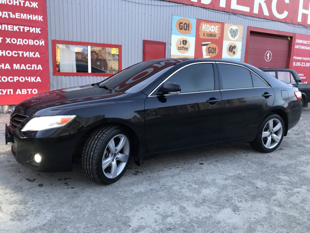Toyota Camry 3.5 Black