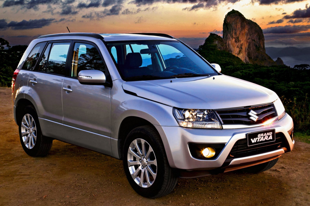 Машина Сузуки Grand Vitara