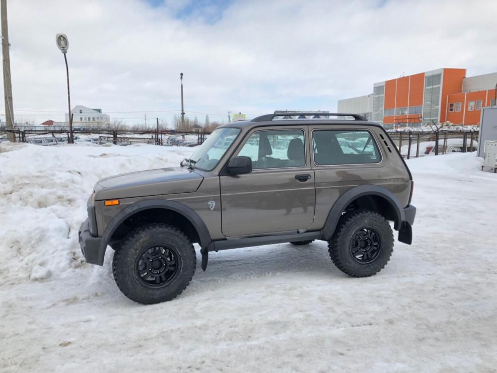 Лада 4x4 Bronto кориандр 2020