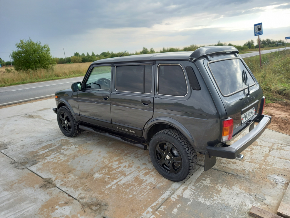 Lada 4x4 Bronto камуфляж