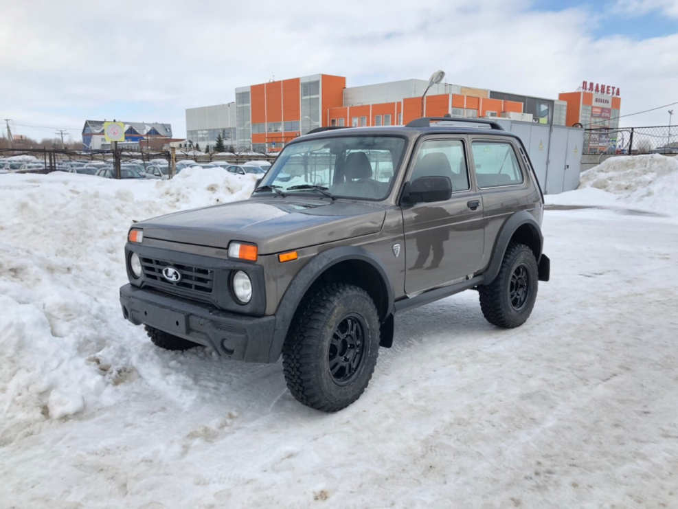 Лада 4x4 Bronto кориандр 2020