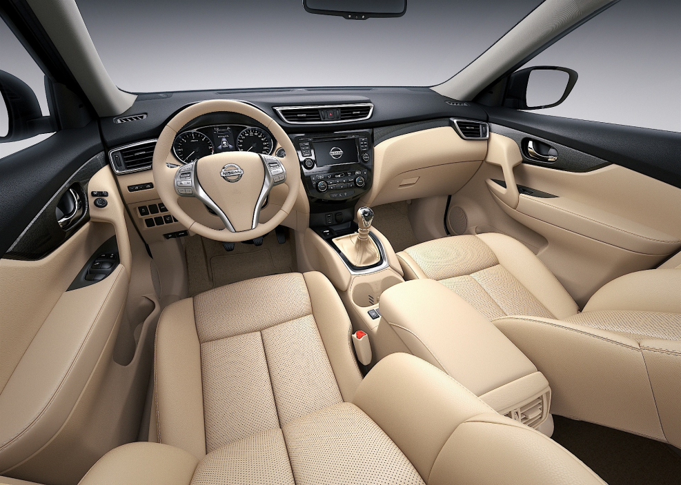 Nissan x-Trail 2016 салон