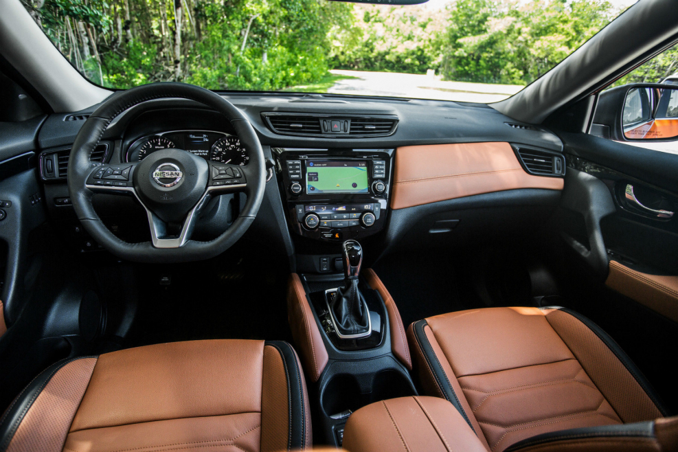 Nissan x Trail 2017 интерьер