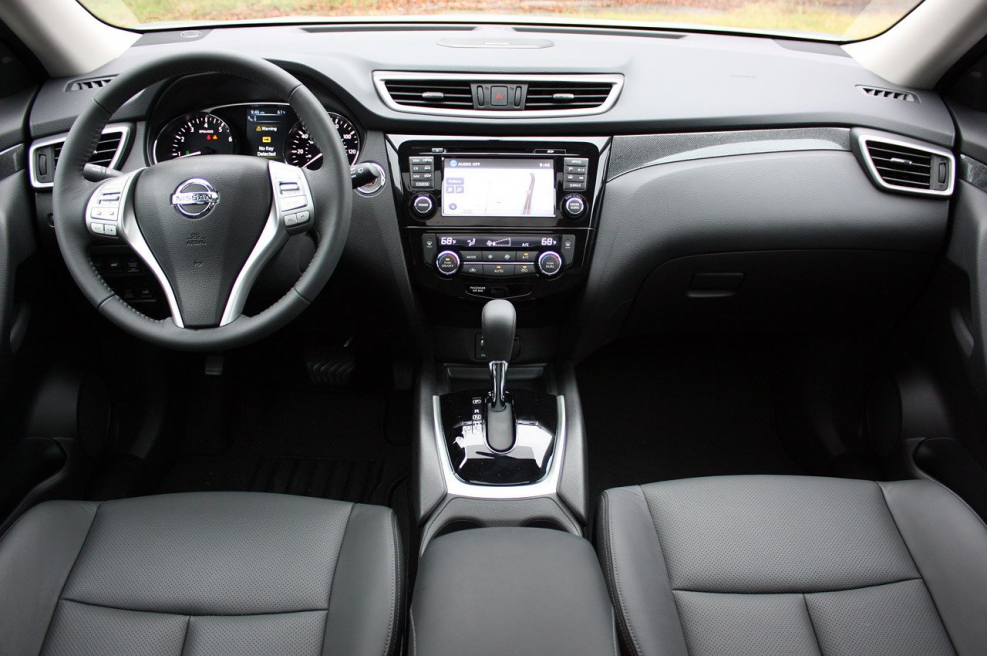 Nissan x-Trail 2016 салон