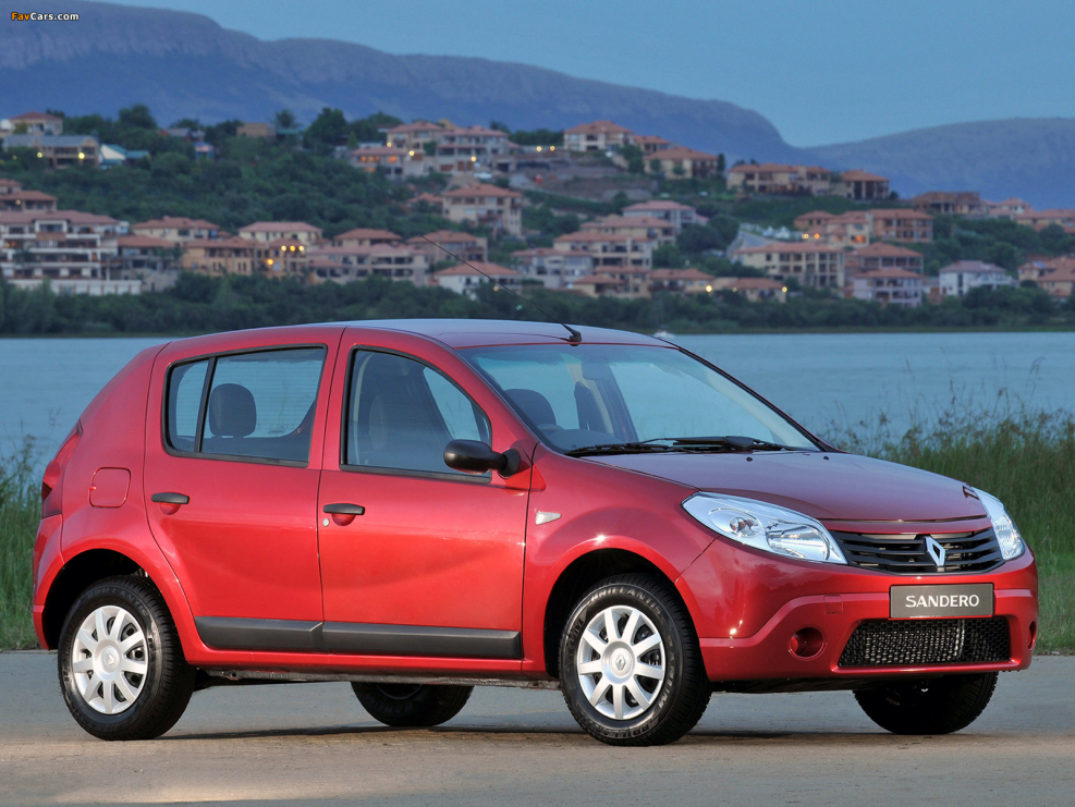 Renault Sandero 1 поколение