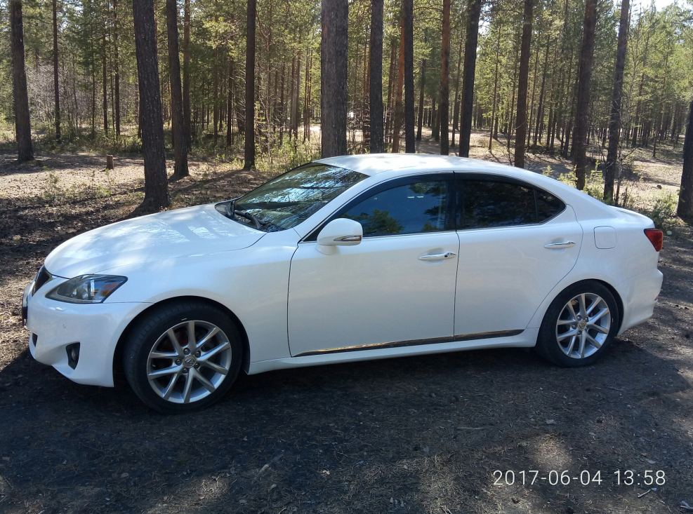 Lexus is 250 перламутр