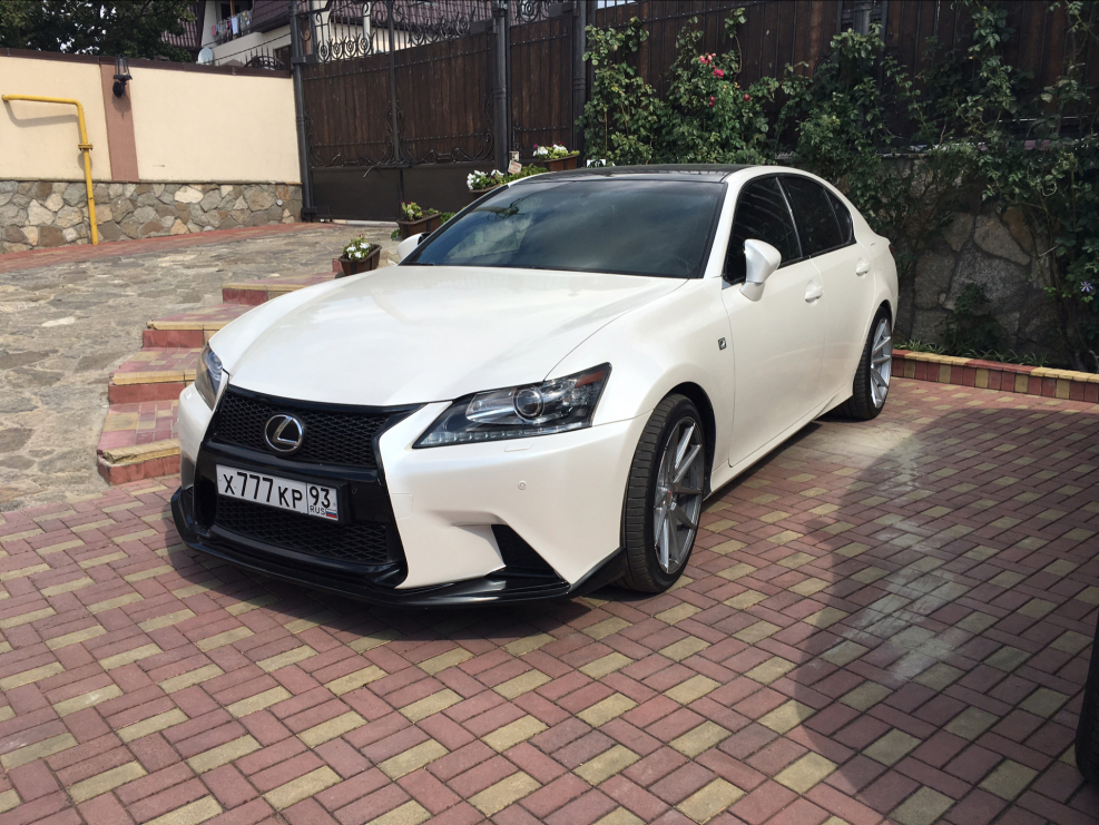 Lexus GS 250 белый