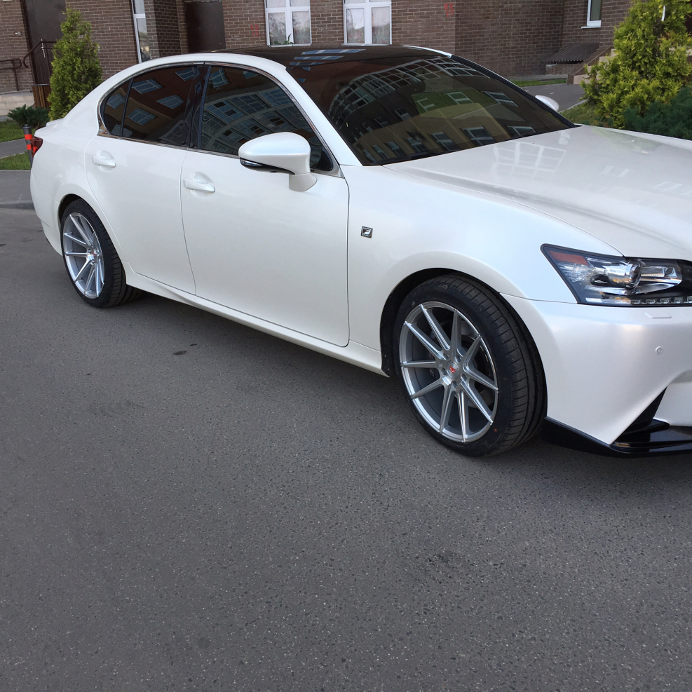 Lexus GS l10 белый