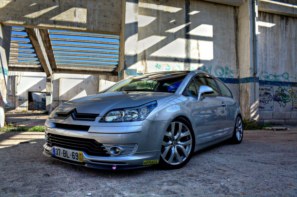 Citroen c4 Coupe r18