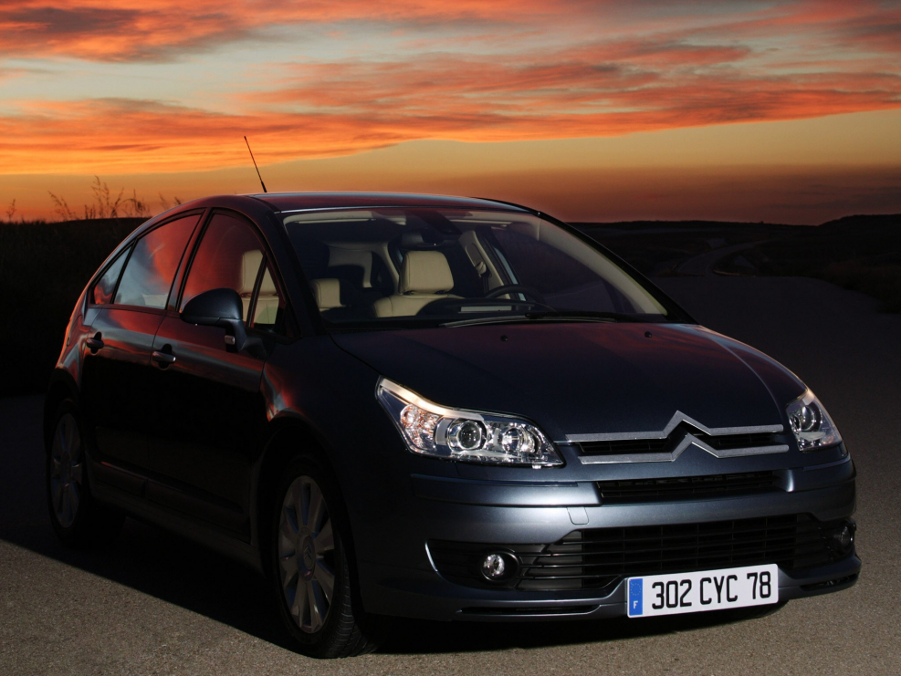 Citroen CAIRLOUNGE Concept 2003.