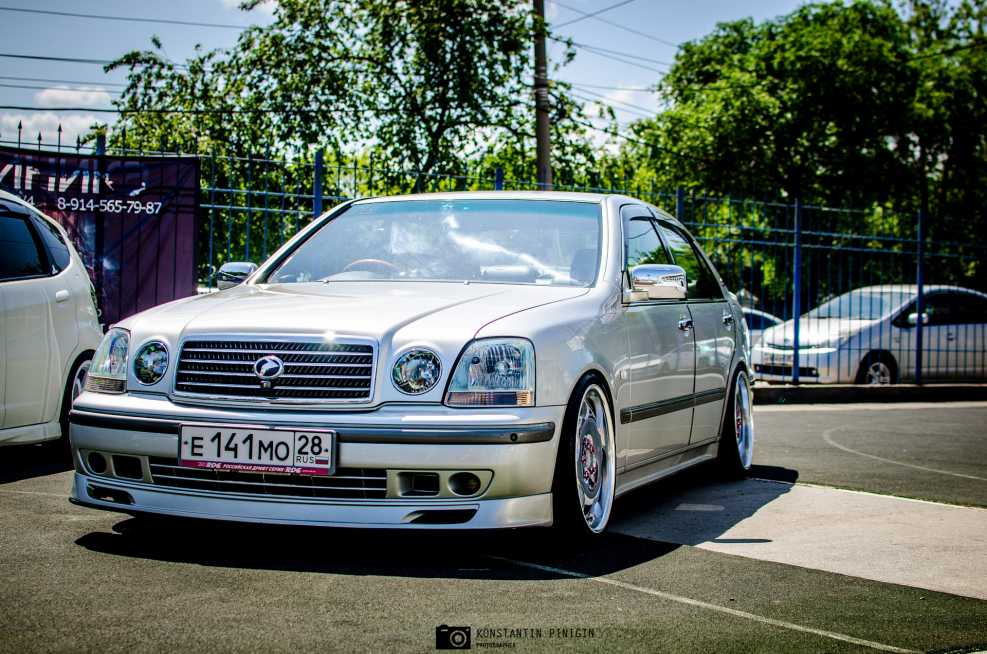 Toyota progres
