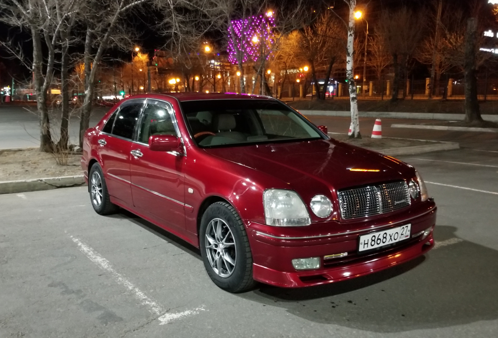 Тойота Прогресс 1998