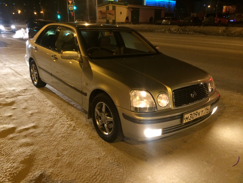 Тойота Прогресс 2002г
