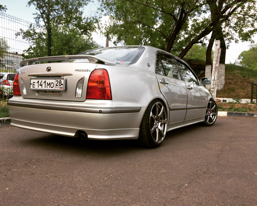 Toyota progres Wheels