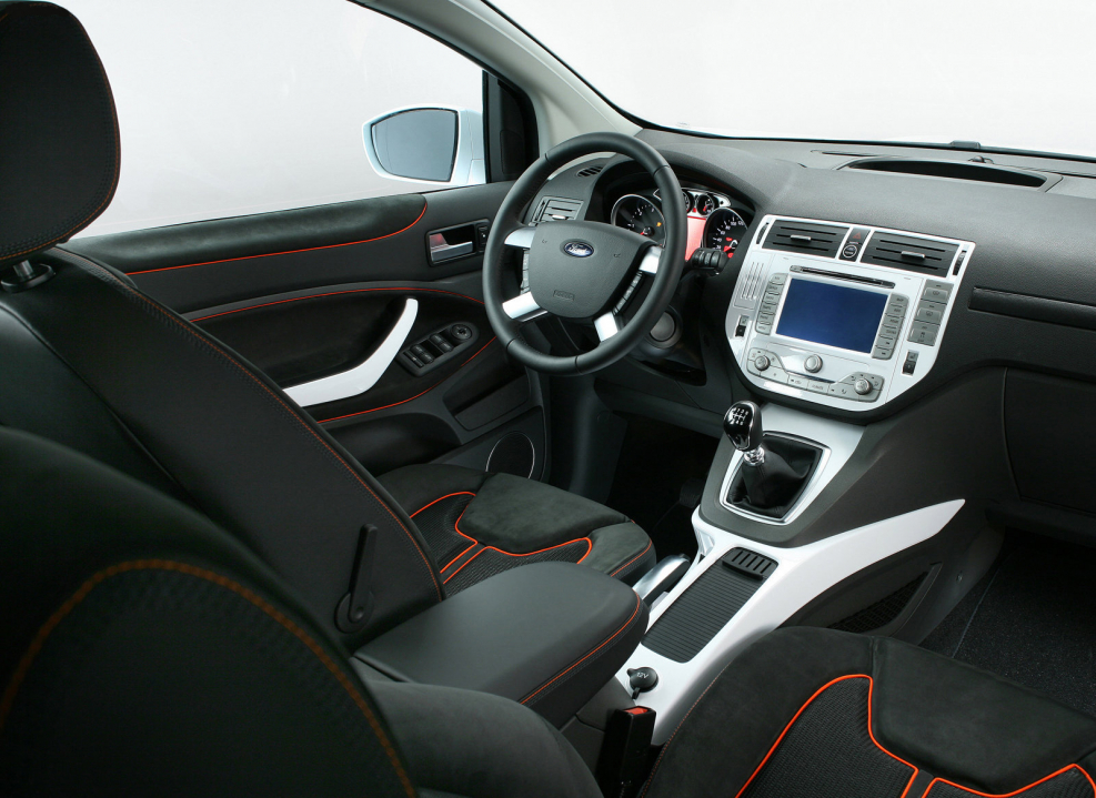 Ford Kuga 2 салон