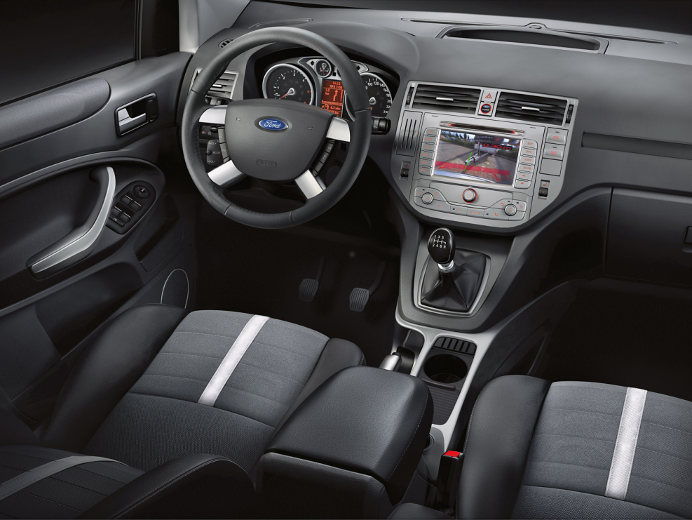 Интерьер Ford Kuga 2008