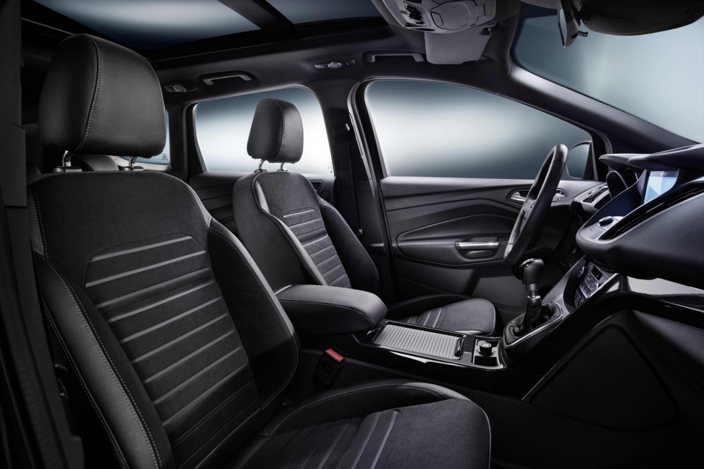Ford Kuga 2018 интерьер