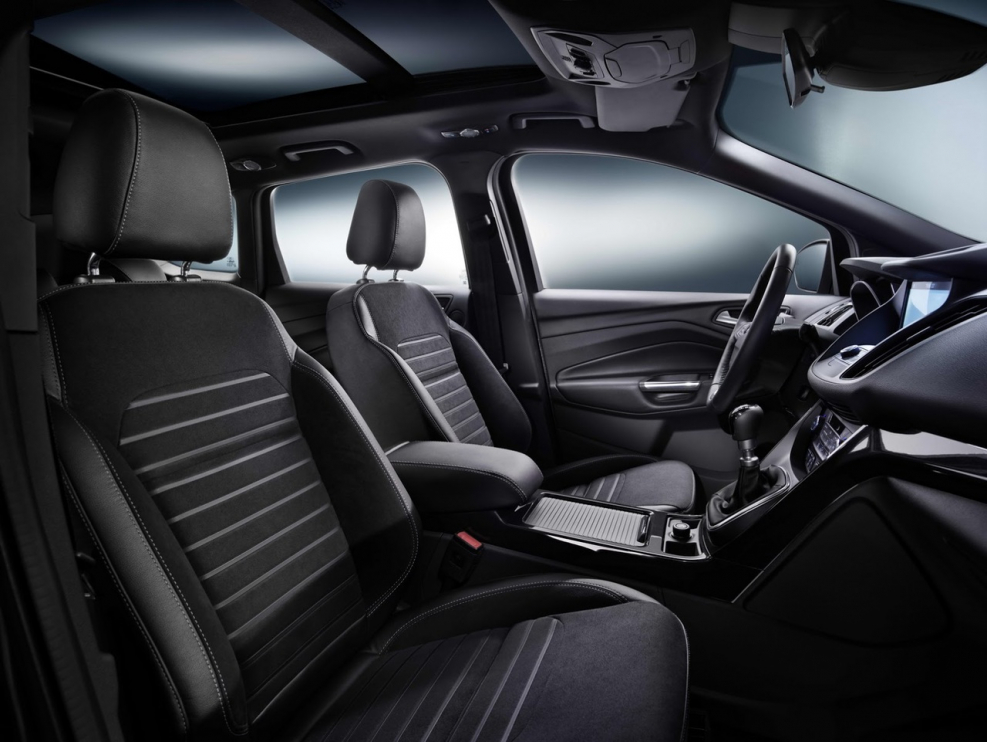 Ford Kuga 2018 интерьер