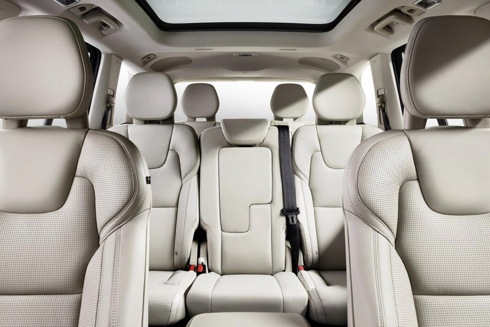 Volvo xc90 Interior